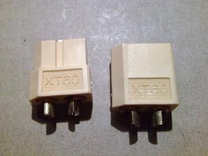 Стандартный разъём типа XT60