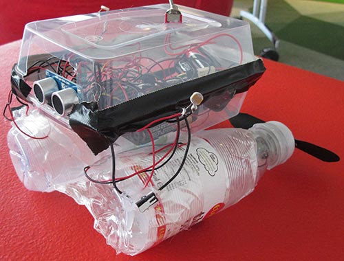 Лодка на Arduino с датчиками