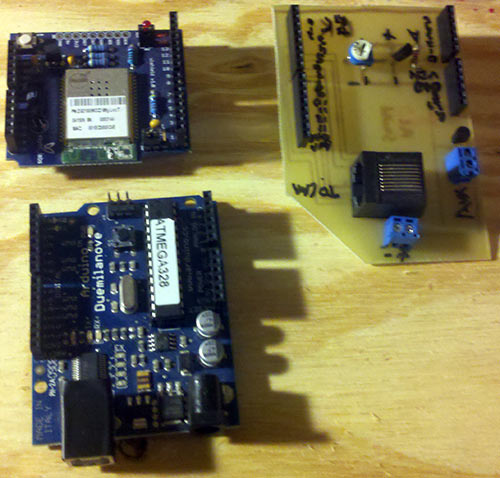 Arduino, Wi-Fi шилд и Motor шилд
